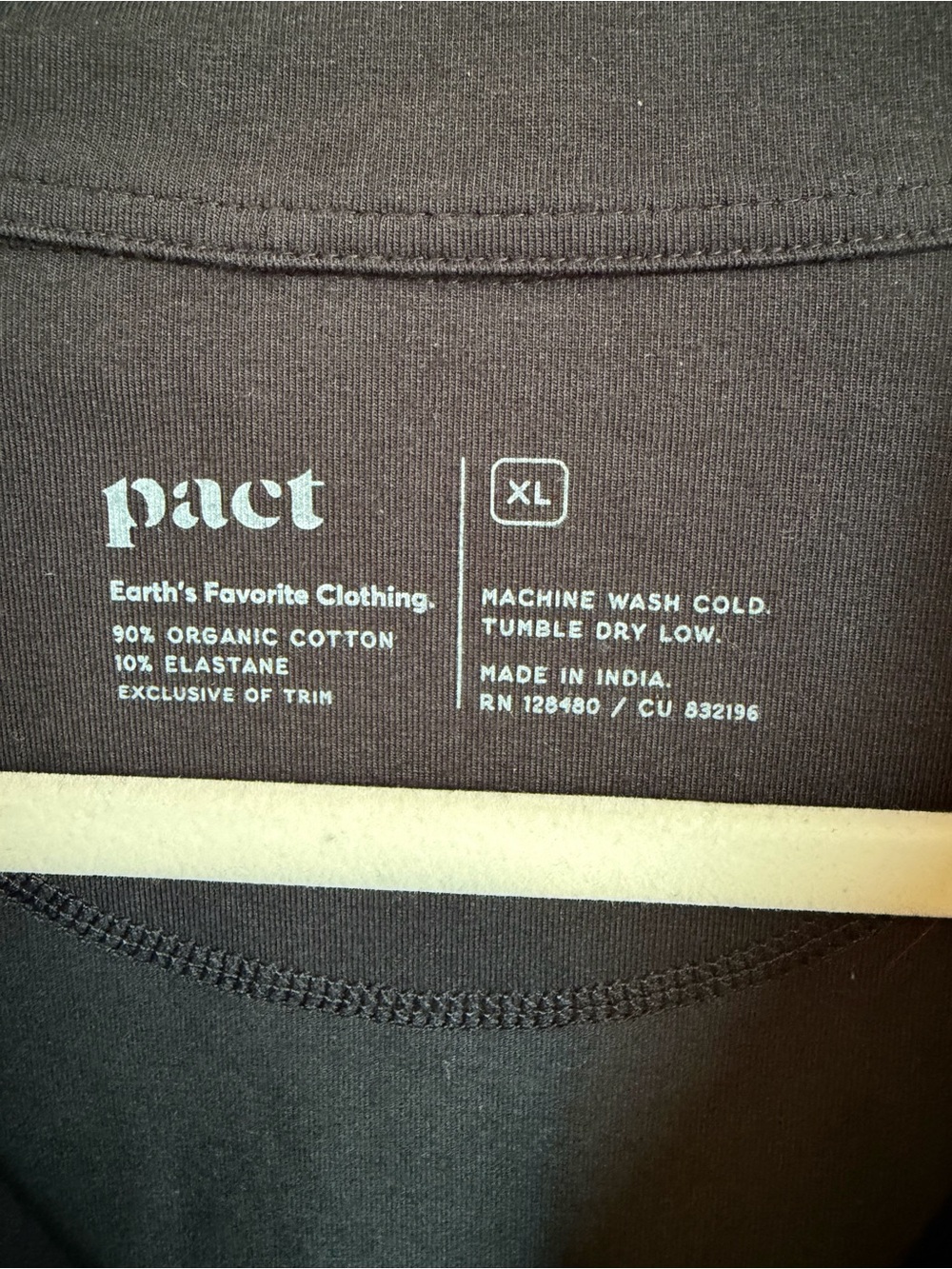 SOLD!!
Black Pact Full Zip Mock Neck Organic Cotton Jacket Size XL EUC - Picture 4 of 4